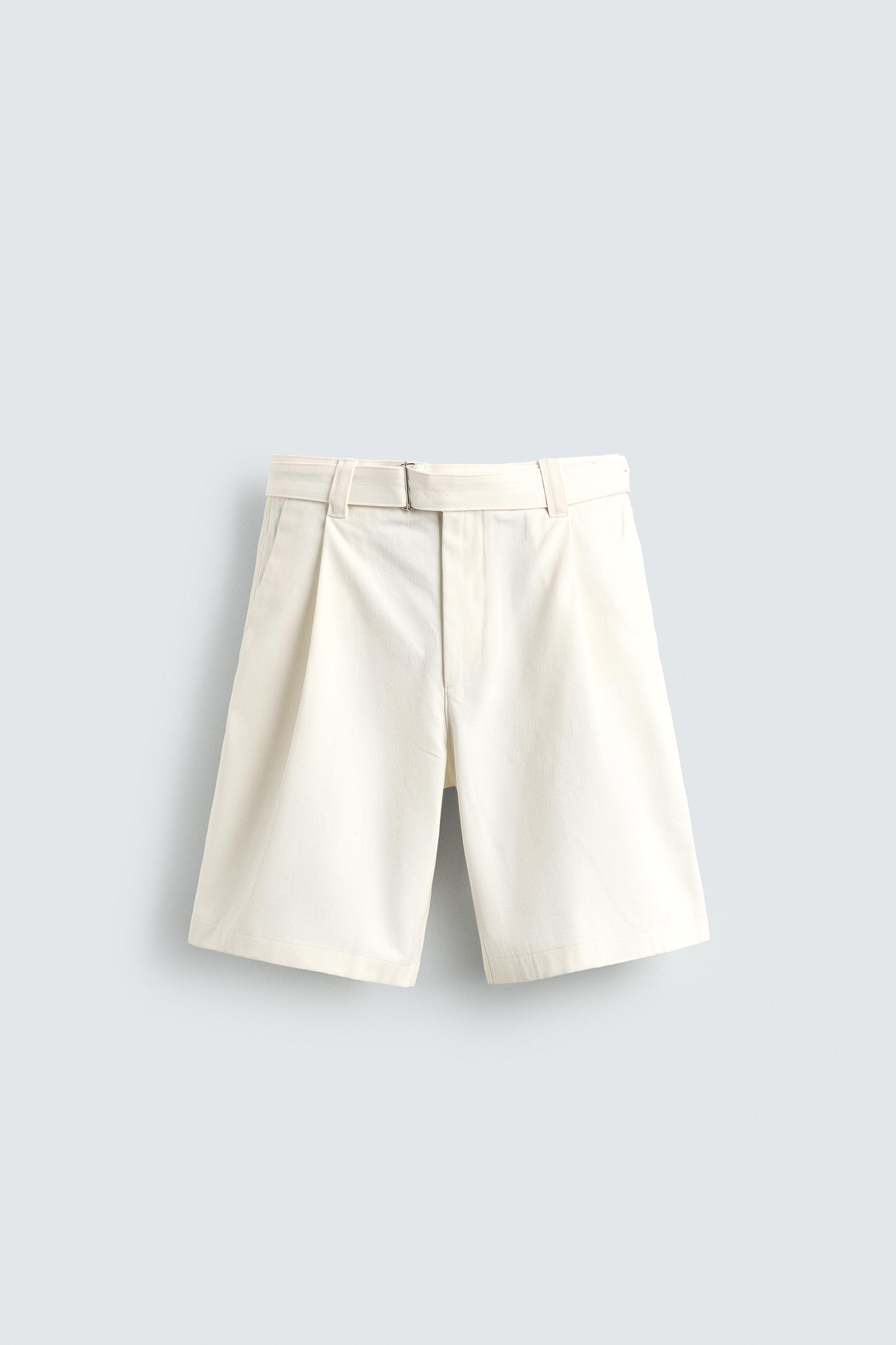 RELAXED FIT PLEATED BELTED SHORTS